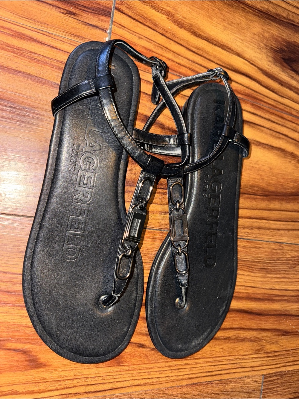 Karl Lagerfeld Black Patent T-Strap Buckle Sandals